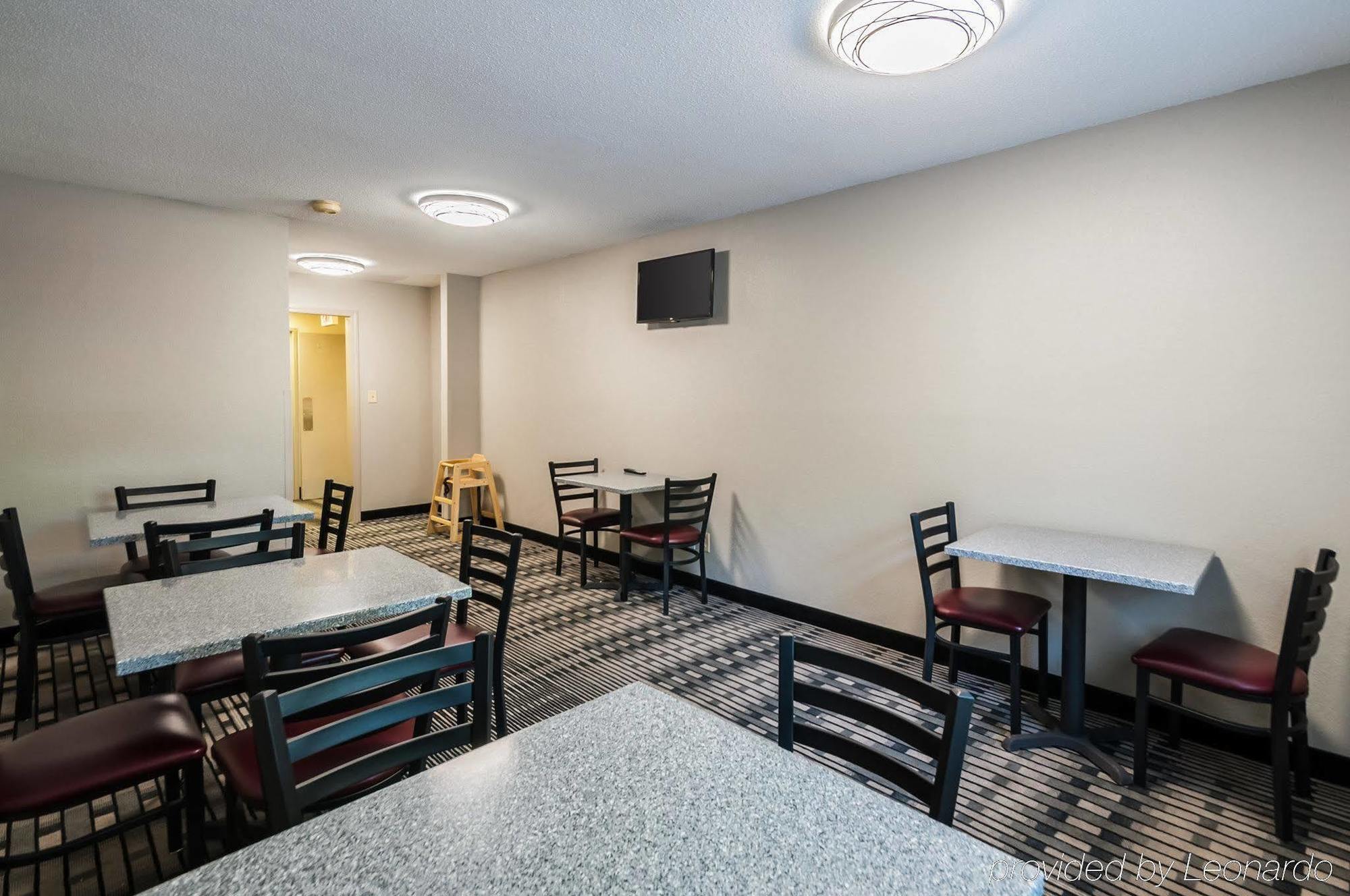 Quality Inn Solomons - Beacon Marina エクステリア 写真