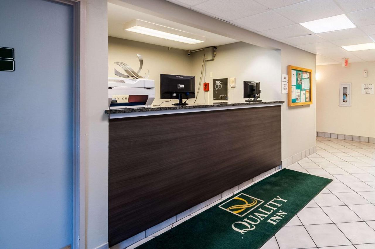 Quality Inn Solomons - Beacon Marina エクステリア 写真